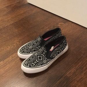 Slip on sneakers with unique design